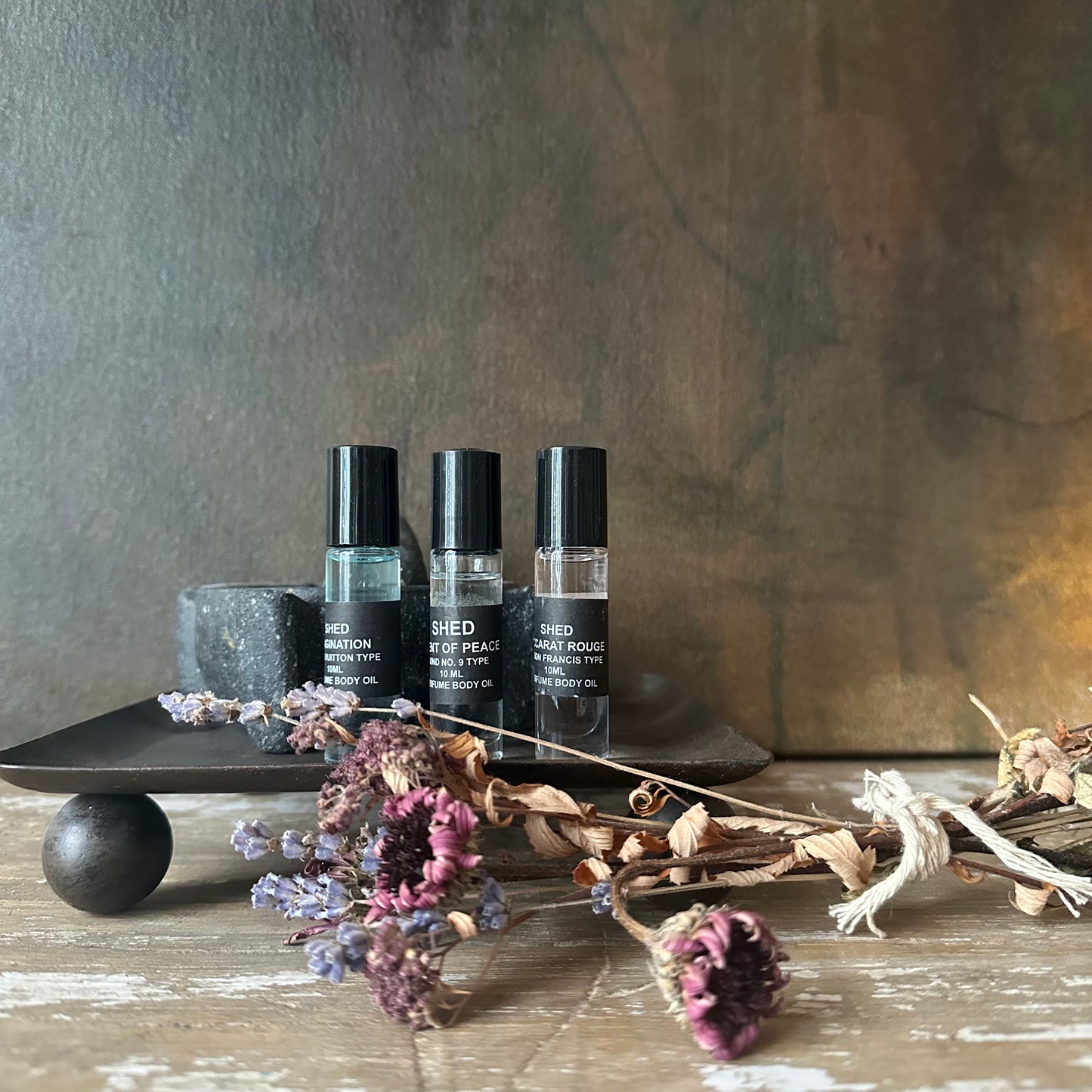 Roll on Type Fragrances - 10ml buy 3 or more and receive free shipping ￼